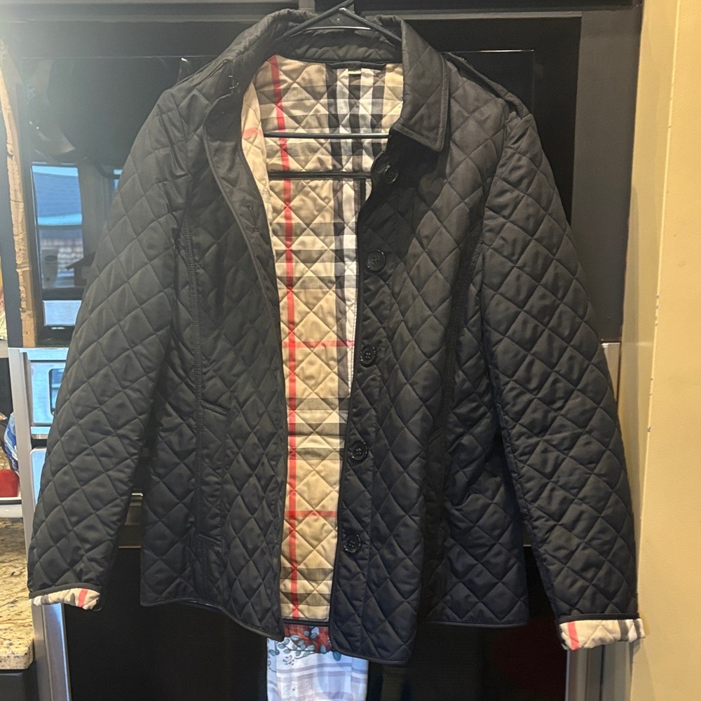 Burberry Black Quilted Jacket with Plaid Lining
